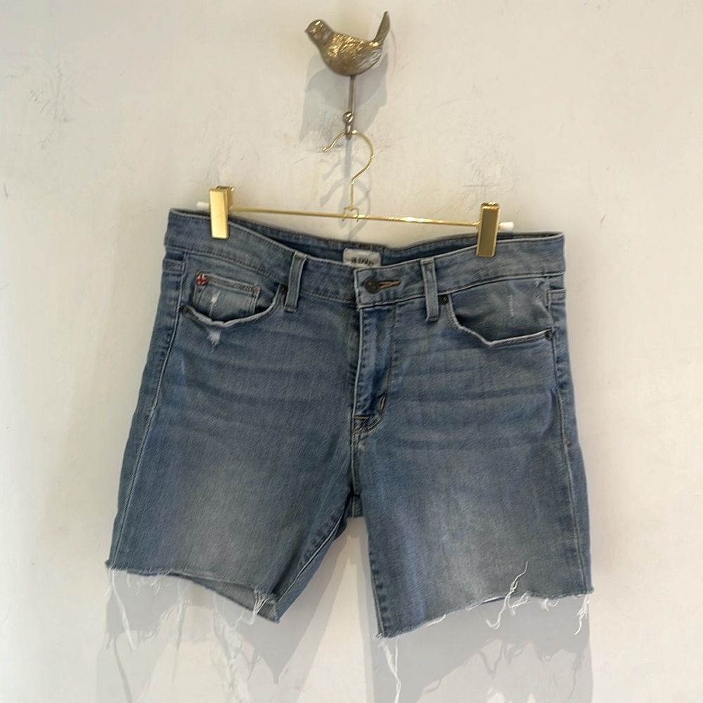Hudson Krista Medium Wash Cut Off Jean Shorts - 30